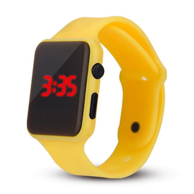 sports direct smart watch